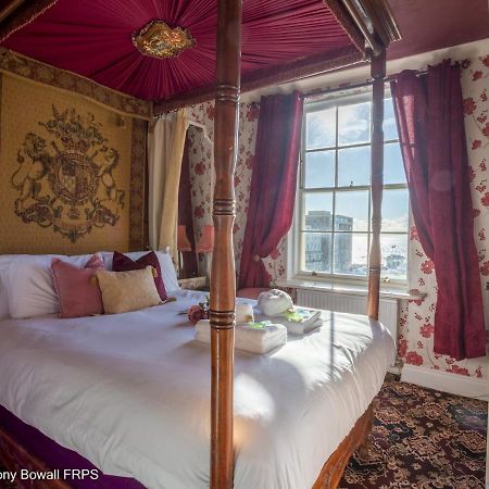 Pass The Keys The Delightful Amelia Suite Brighton Exterior photo